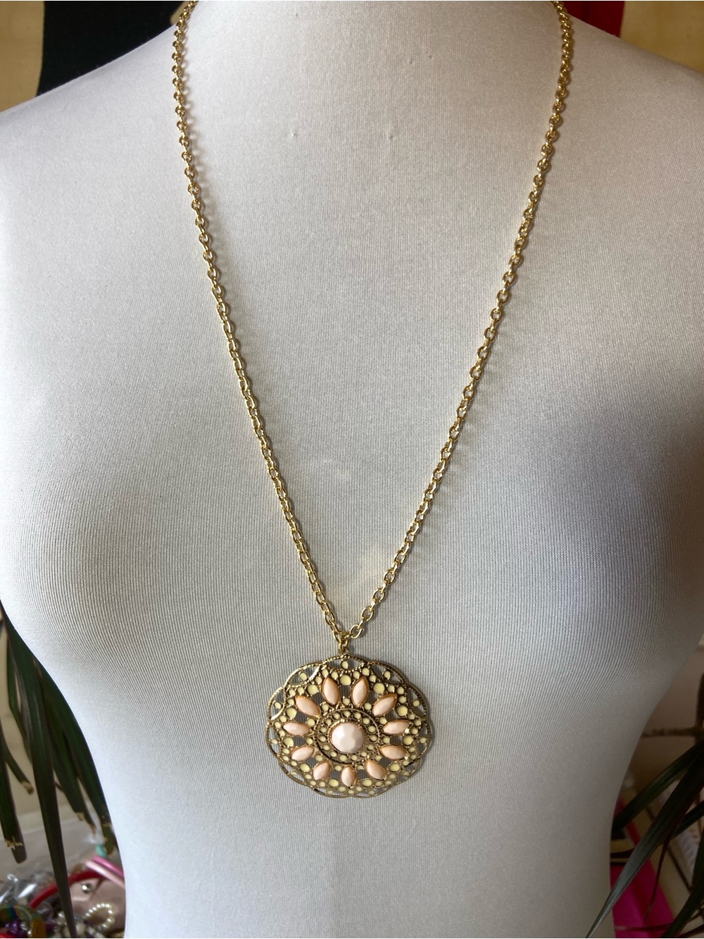 Gold-Tone Filigree Pendant Necklace with Soft Pink Accents